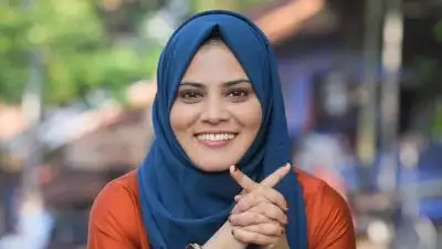 'പൊതുഇടങ്ങളിലാണെങ്കിൽ പോലും ഒരു വ്യക്തിക്ക് അവരുടേതായ സ്വകാര്യതയുണ്ട്, അത് മാനിക്കപ്പെടുകയും സംരക്ഷിക്കപ്പെടുകയും വേണം'; പാപ്പരാസികൾക്കെതിരെ ഫാത്തിമ തഹിലിയ എംഎൽഎ