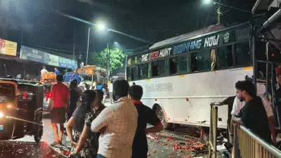 മലപ്പുറത്ത് വിദ്യാര്‍ത്ഥികള്‍ സഞ്ചരിച്ച ബസ് അപകടത്തില്‍പ്പെട്ടു; നിരവധിപേര്‍ക്ക് പരിക്ക്
