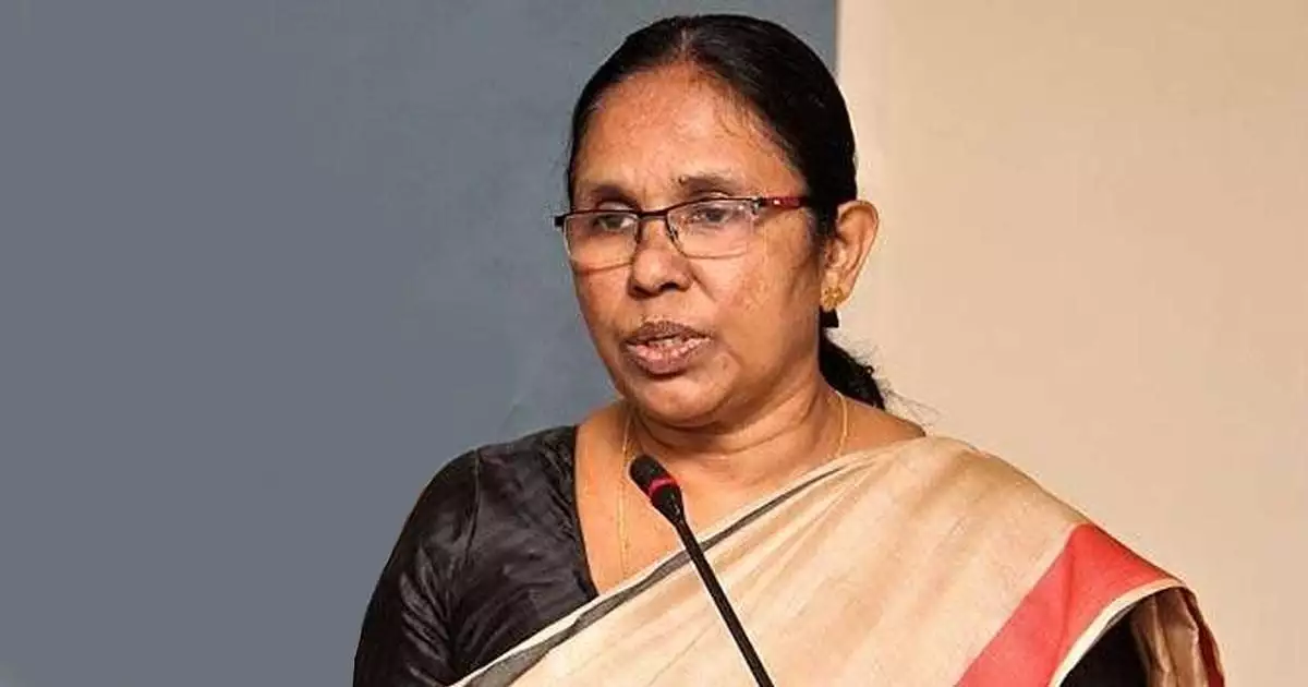'രാഷ്ട്രീയ വൈരാഗ്യം കൊണ്ടല്ല കാര്യങ്ങളെ സമീപിക്കേണ്ടത്, നിപ ബാധയിൽ കൂട്ടായി പ്രതിരോധം തീർക്കണം'; കെ കെ ശൈലജ