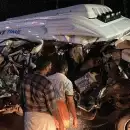മലപ്പുറത്ത് തീർത്ഥാടന സംഘം സഞ്ചരിച്ച ട്രാവലറും ടിപ്പർ ലോറിയും കൂട്ടിയിടിച്ച് രണ്ട് മരണം; പത്ത് പേർക്ക് പരിക്ക്