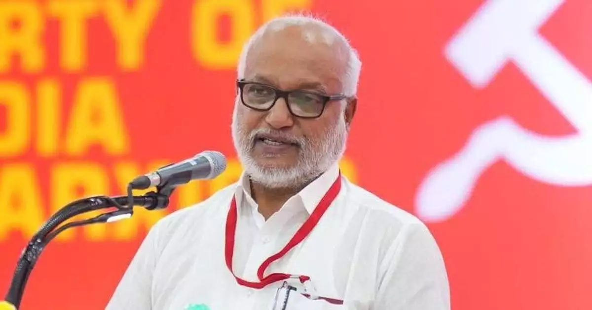 'സ്ഥാനാര്ത്ഥിത്വത്തില് സ്വയം ഔചിത്യം പാലിക്കണമായിരുന്നു, പാര്ട്ടിയെ കടന്നാക്രമിക്കുന്നത് ഒഴിവാക്കാന് നടപടി വേണമായിരുന്നു' എം വി ഗോവിന്ദന് പരോക്ഷവിമര്ശനവുമായി എം എ ബേബി