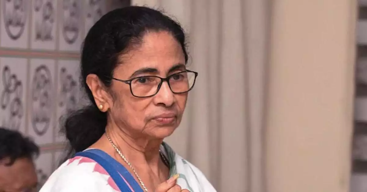 മമതക്ക് വീണ്ടും തിരിച്ചടി; പശ്ചിമ ബംഗാളിലെ എല്ലാ പാർട്ടി കമ്മിറ്റികളും പിരിച്ചുവിട്ടതായി തൃണമൂൽ കോൺഗ്രസ്