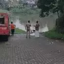 മൂവാറ്റുപുഴയാറില്‍ ഒരു കുടുംബത്തെ പുഴയില്‍ കാണാതായ സംഭവം കൂട്ട ആത്മഹത്യ? ആറ് വയസുകാരിയുടെ മൃതദേഹം കണ്ടെത്തി