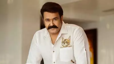 'സിനിമാമേഖലയ്ക്ക് പുത്തന്‍ ഉണര്‍വും വളര്‍ച്ചയും പ്രദാനം ചെയ്യുമെന്ന കാര്യം തീര്‍ച്ച, സര്‍ക്കാര്‍ തീരുമാനത്തെ സന്തോഷപൂര്‍വ്വം സ്വാഗതം ചെയ്യുന്നു'; മോഹൻലാൽ