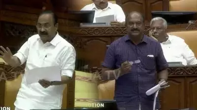 പതിനാറാം നിയമസഭയിലെ ആദ്യ അടിയന്തരപ്രമേയമായി വിലക്കയറ്റം ഉന്നയിച്ച് പ്രതിപക്ഷം; ഇന്ധന വിലവർധന പരിശോധിച്ച് നടപടികൾ സ്വീകരിക്കുമെന്ന് മുഖ്യമന്ത്രി; കേന്ദ്രത്തോട് സംസ്ഥാന സർക്കാർ നിലപാട് പറയണമെന്ന് ബാലഗോപാൽ