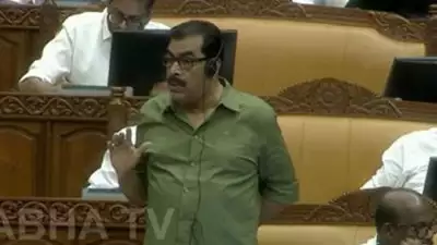 'ക്രമവിരുദ്ധ കരാറുകള്‍ ശ്രദ്ധയില്‍പ്പെട്ടിട്ടില്ല, നിര്‍മാണ പ്രവൃത്തികളില്‍ ഗുണനിലവാരം പാലിക്കുന്നുണ്ട്'; ഊരാളുങ്കലിനെതിരായ ആരോപണത്തില്‍ മലക്കംമറിഞ്ഞ് യുഡിഎഫ്