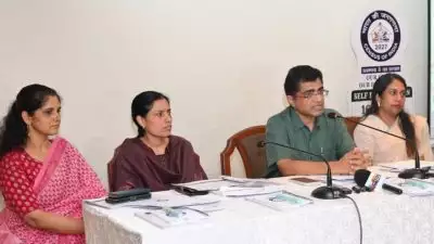 പ്രവാസി മലയാളികൾക്ക് ബാധകമാകില്ല; ജനങ്ങൾക്ക് വിവരങ്ങൾ സ്വയം രേഖപ്പെടുത്താൻ സെൽഫ് എന്യുമറേഷൻ സെൻസസ് നടപടികൾക്ക് ഇന്ന് തുടക്കം